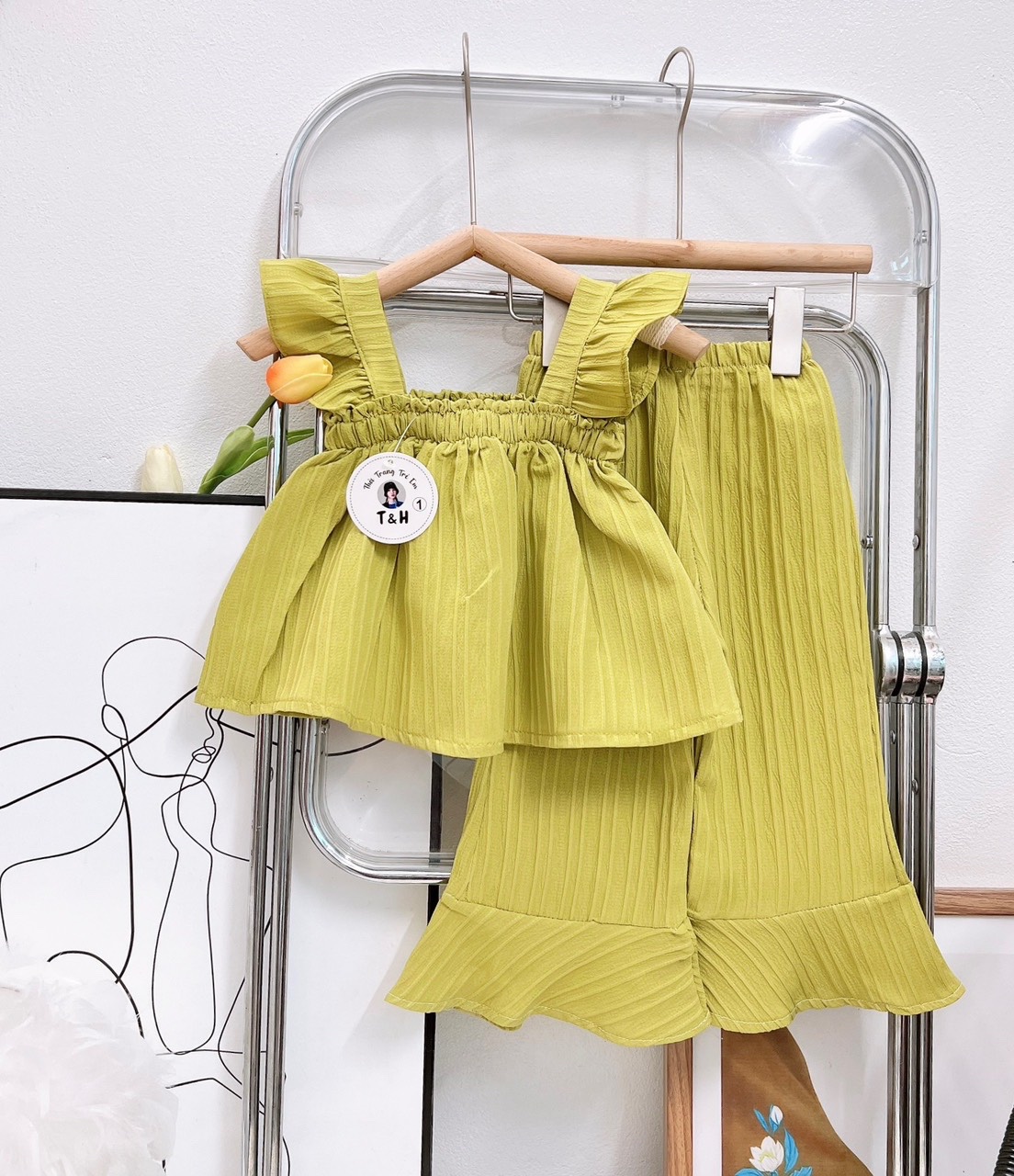 ￼bg123- bộ áo cánh tiên quần ống loe th cho bé