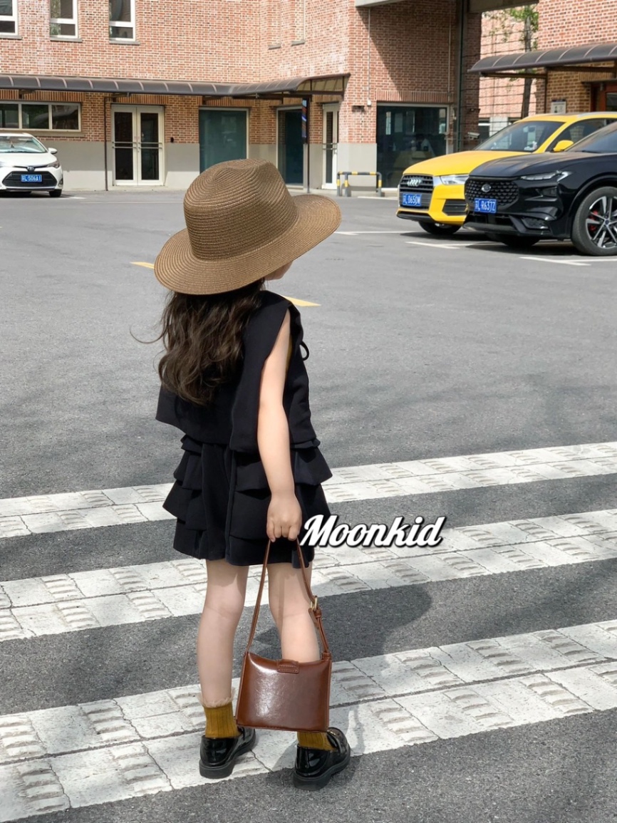 Bg113- sét 3 chi tiết gile đen bé gái