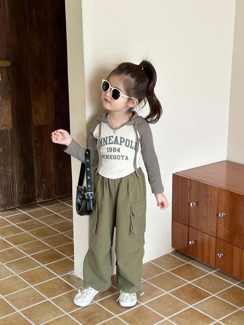 bộ minea hồng rêu quần hộp cho bé
