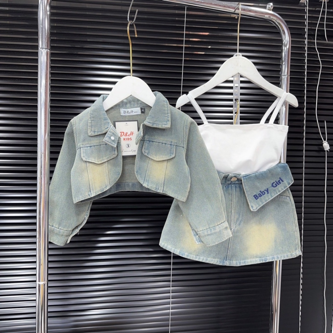 Bg717- sét 3 chi tiết bò cv chữ baby girl cho bé