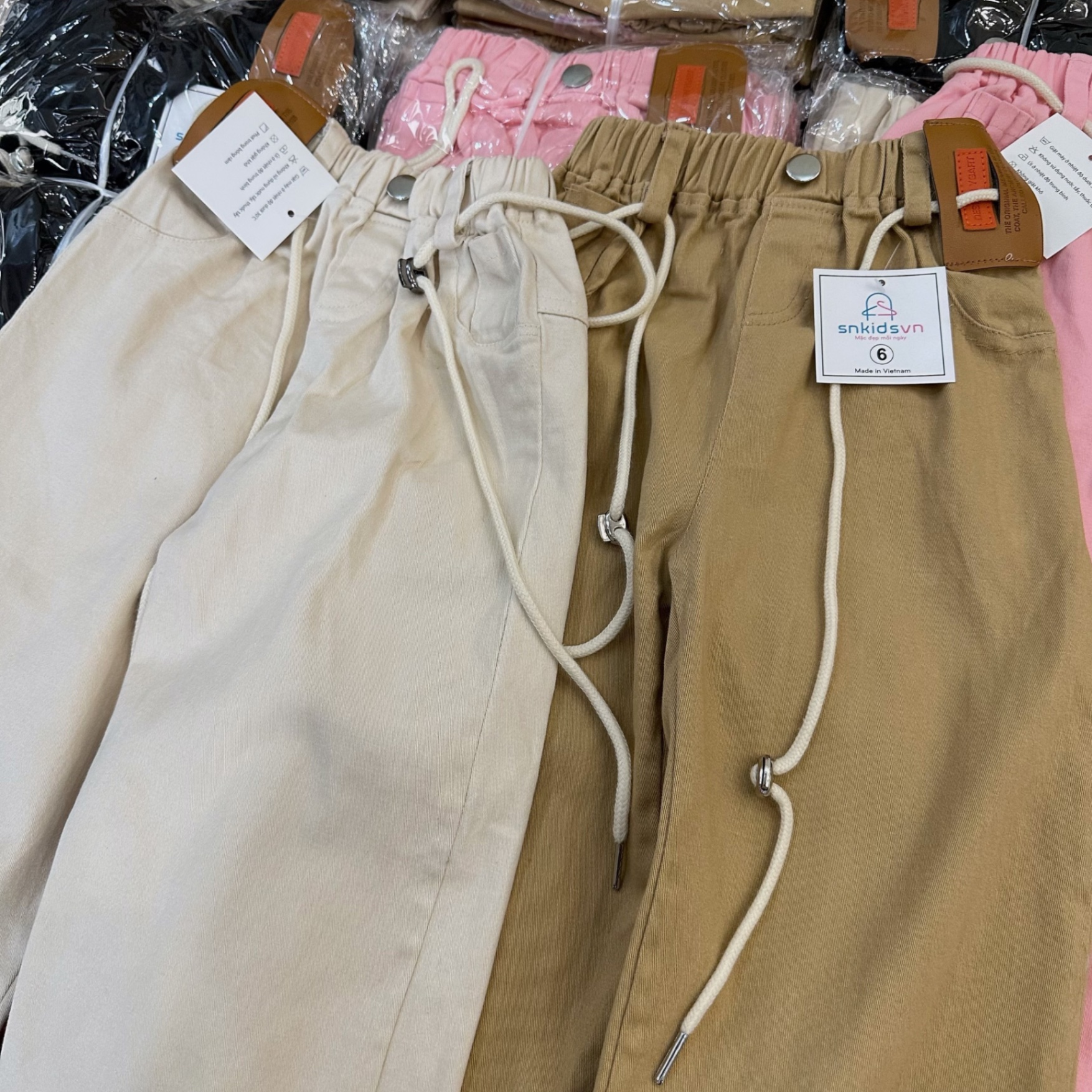 Quần kaki xuông sn cho bé