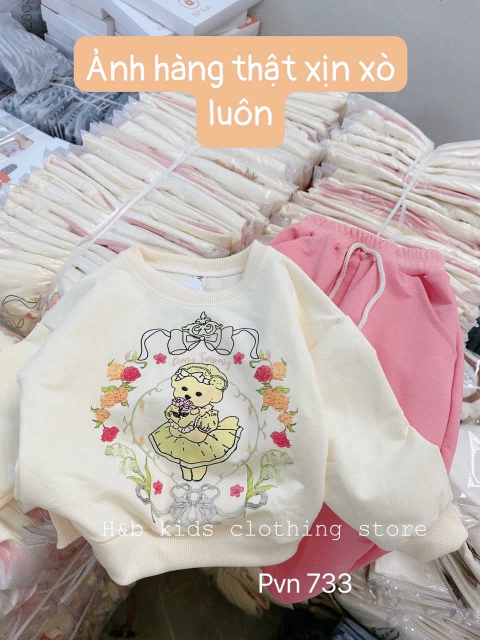 Bộ da cá kem quần hồng bo ống cho bé