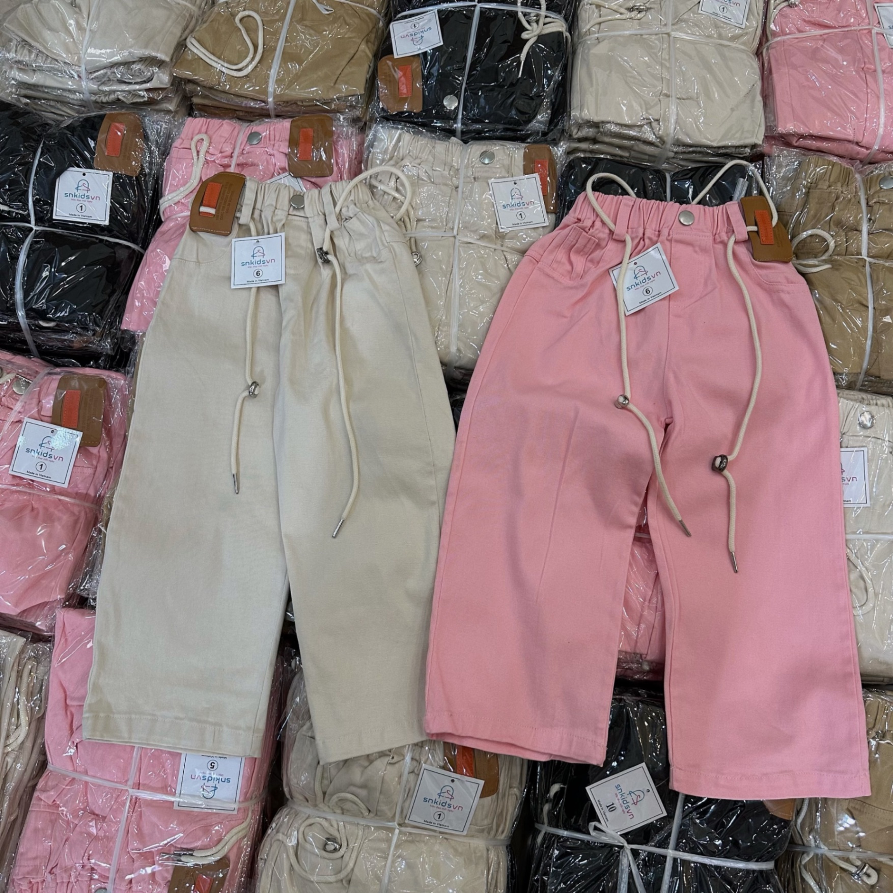 Quần kaki xuông sn cho bé