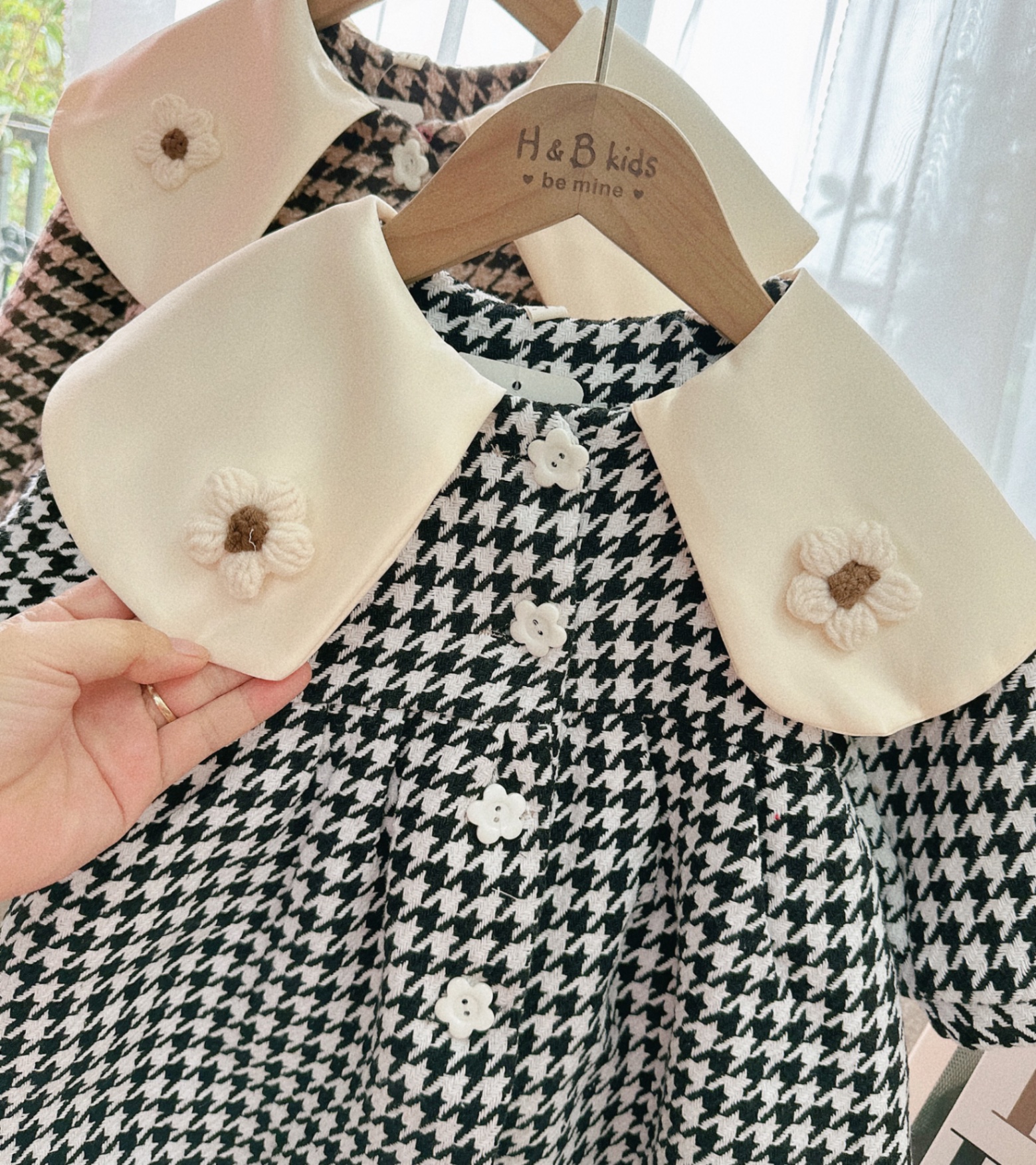 Áo dạ nhung hàng shop bé gái