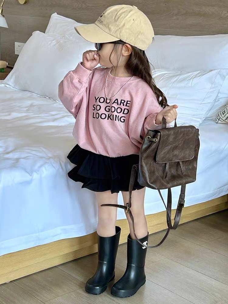 Bg729- sét áo hồng chữ cv đen xếp ly cho bé