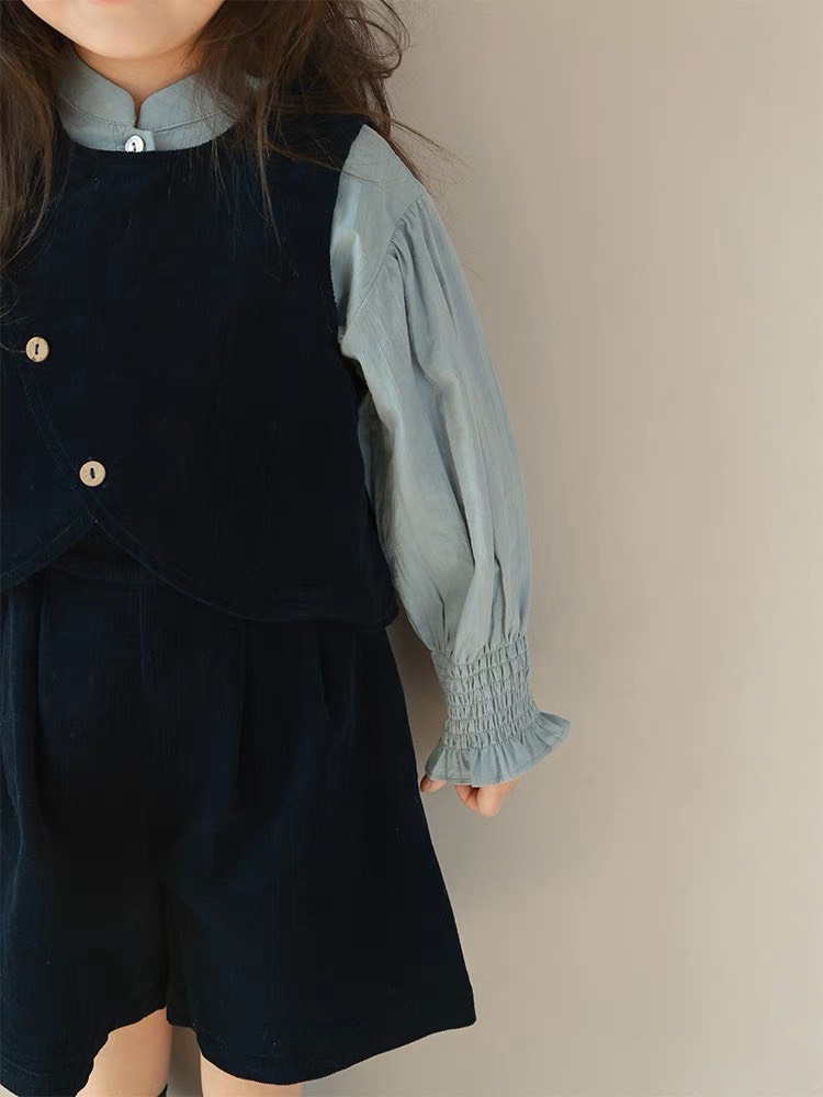 sét 3 chi tiết vạt chéo quần ngố xanh than cho bé