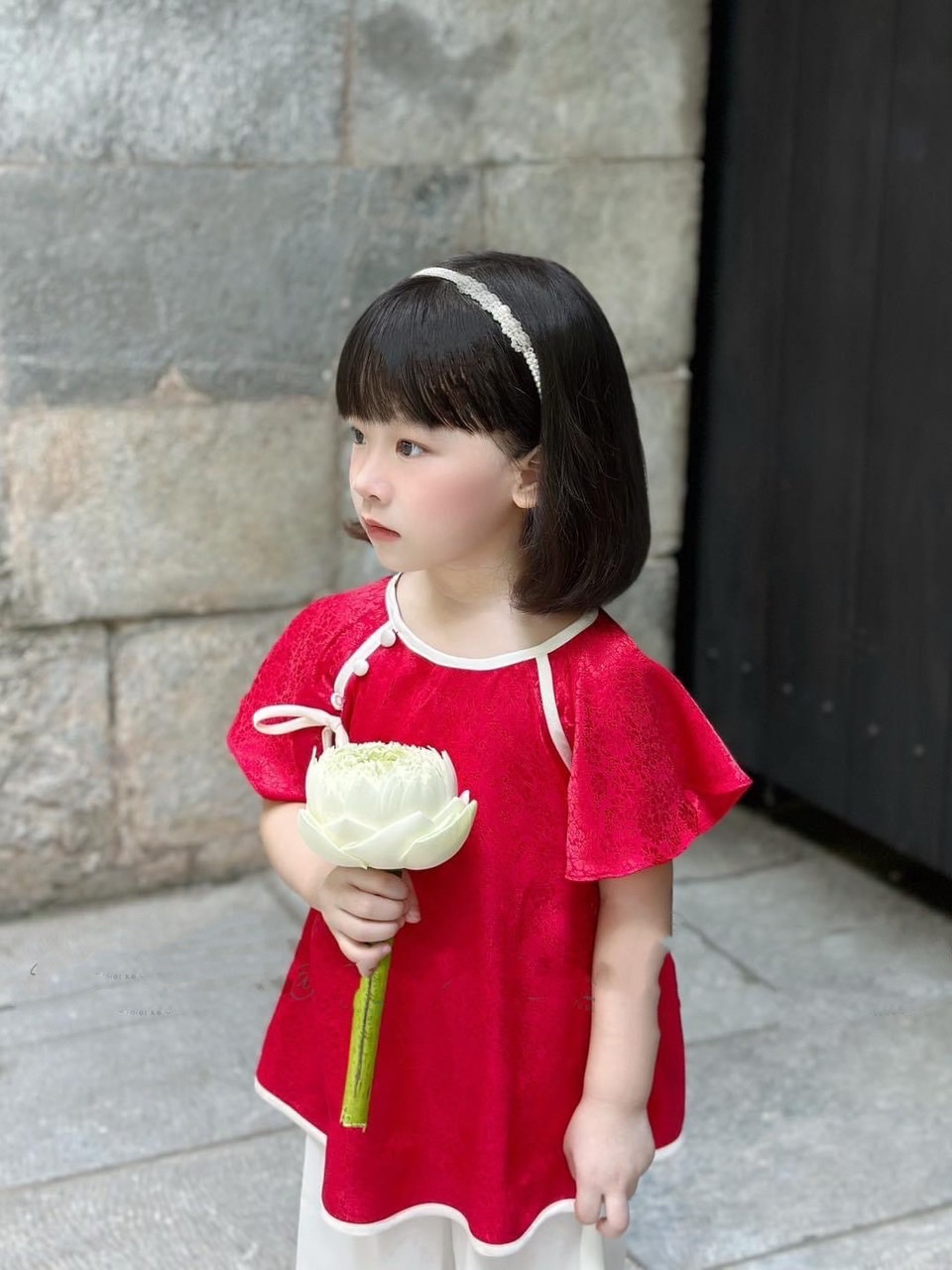 Sét bộ bà ba tay xoè bé gái