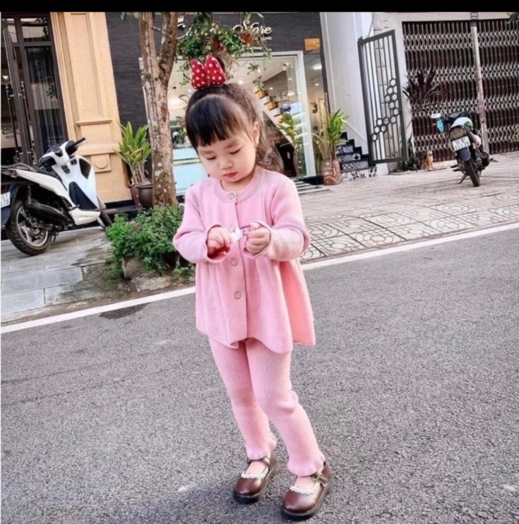 L2-SÉT BỘ NHUNG TĂM BABYDOLL ĐỎ HỒNG CHO BÉ