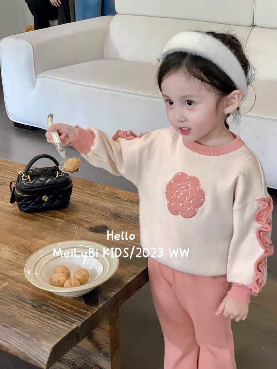 Sét tăm nhung hoa thêu đính ngọc cho bé