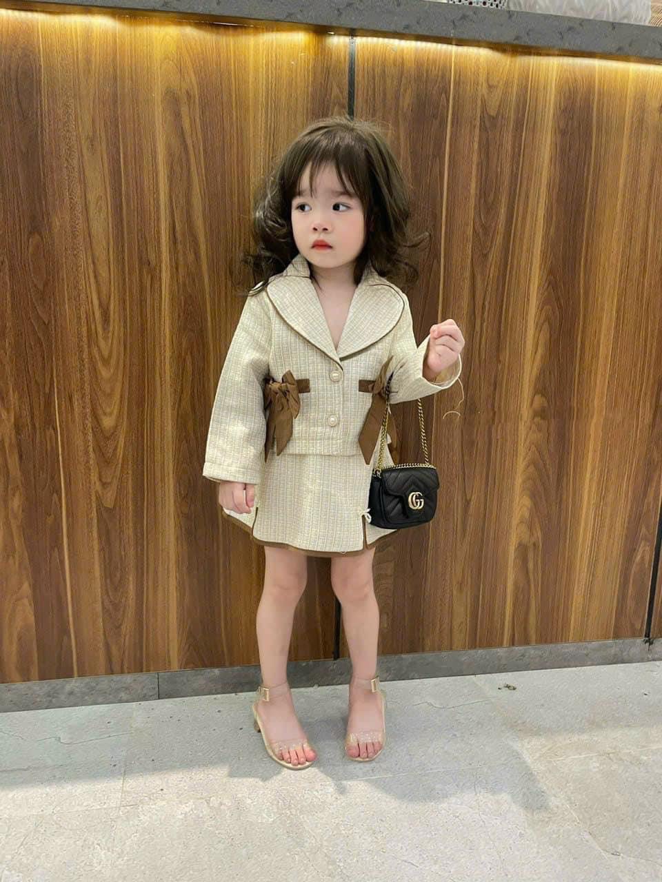 Bộ dạ kem cho bé