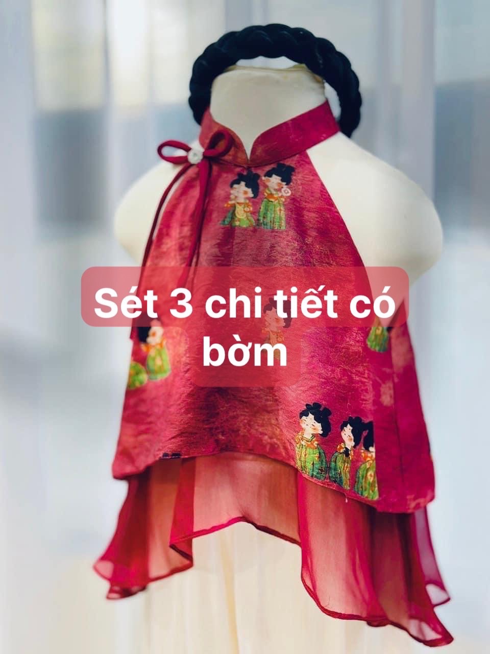 Sét yếm đỏ quần sớ kèm bờm nhung cho bé