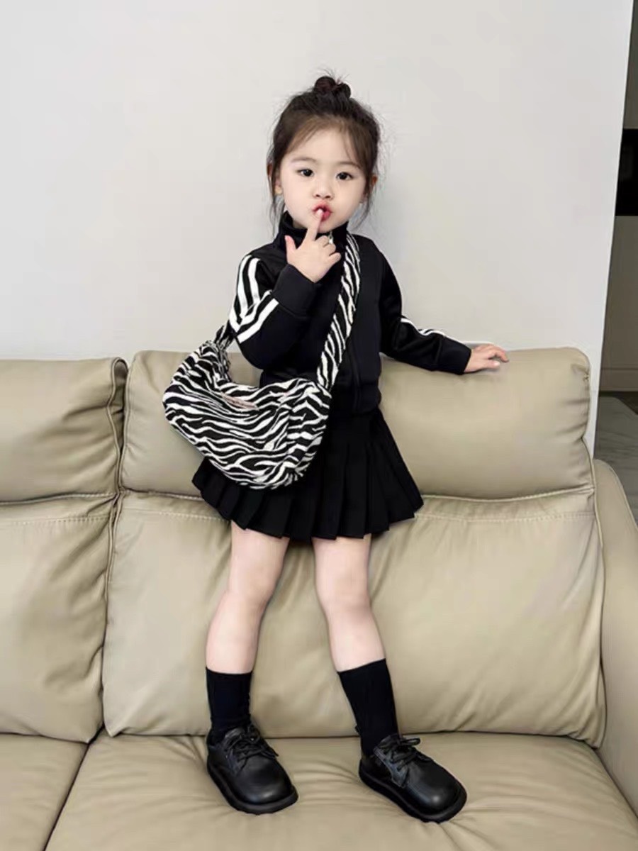 Sét bộ umi đen cv xếp ly cho bé