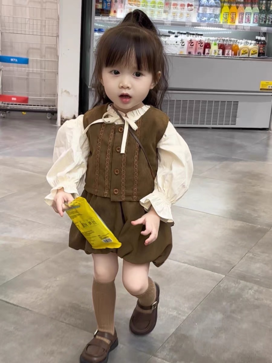Sét 3 chi tiết nhung nâu quần bom cho bé