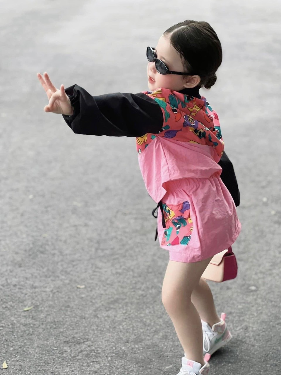 sét 3 chi tiết bộ gió pink bé gái