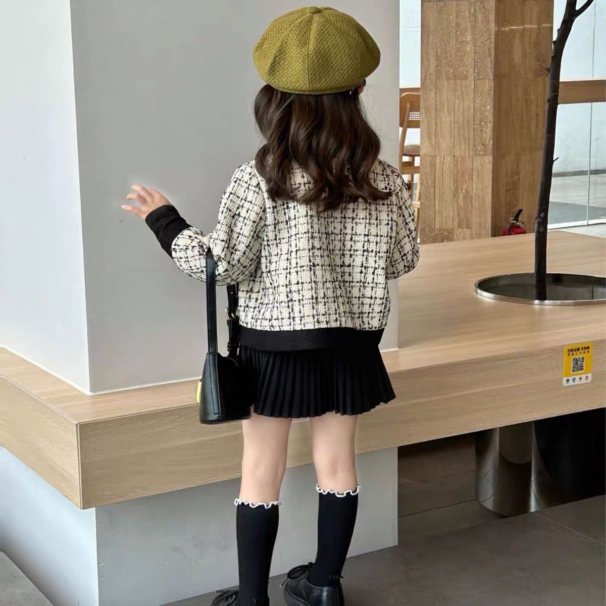 Bg800- sét 3 chi tiết dạ mk cv xếp ly đen cho bé