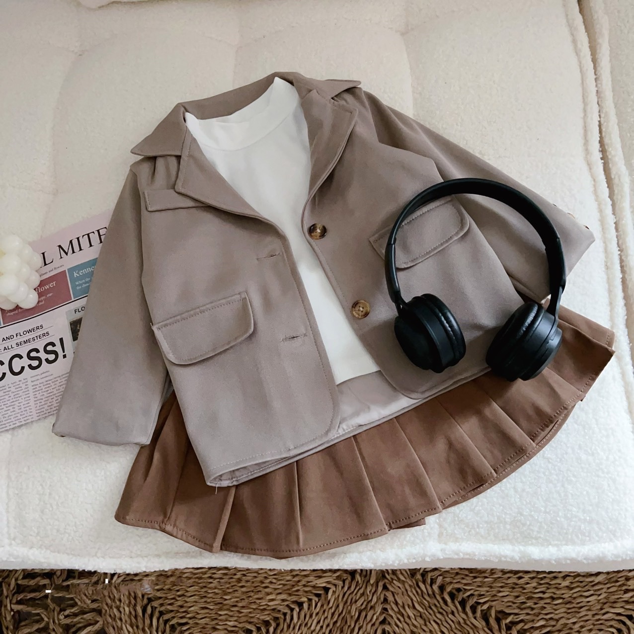 Bg807- sét 3 chi tiết vest cv xếp ly cho bé
