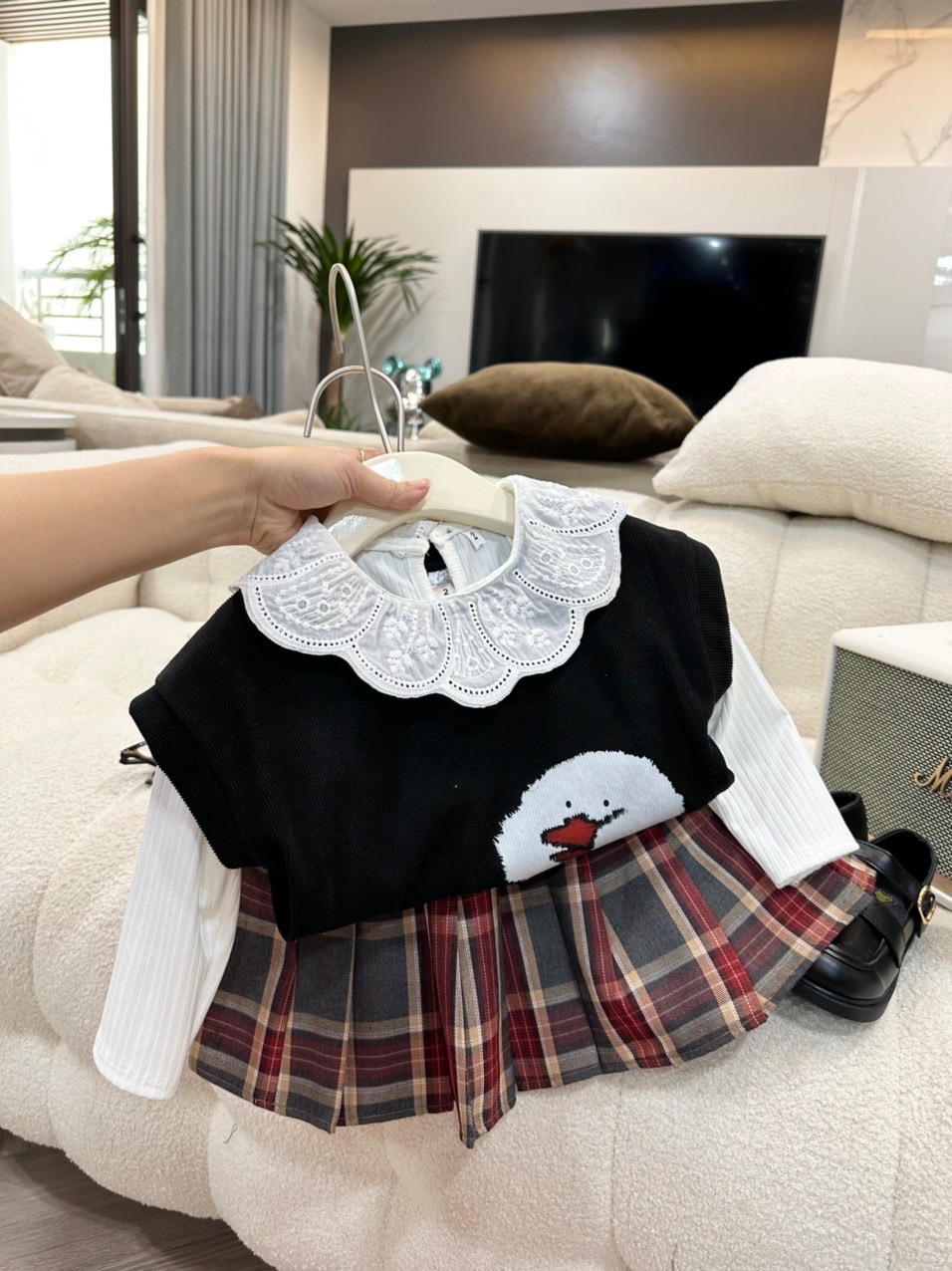Bg807- sét 3 chi tiết gile đen cho bé