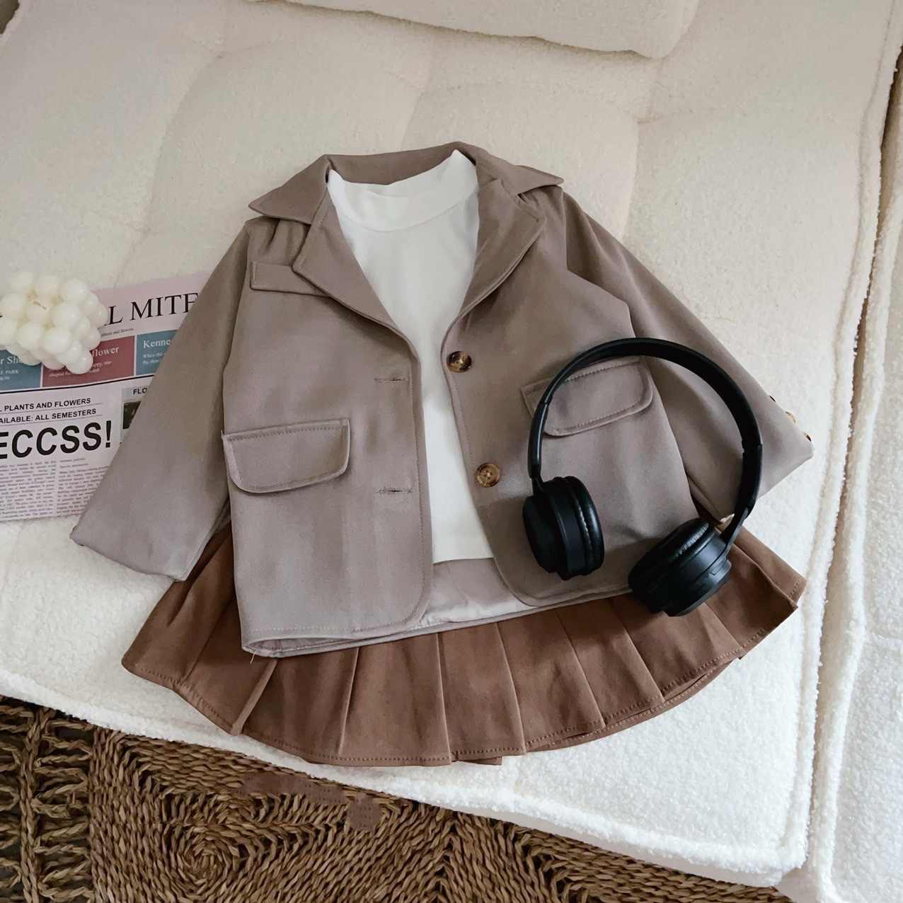 Bg807- sét 3 chi tiết vest cv xếp ly cho bé