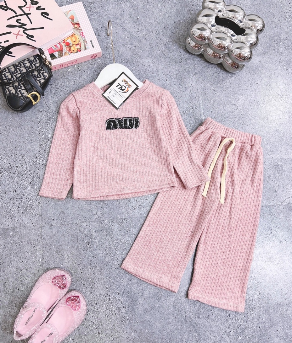 Bg817- bộ miu len lông thỏ loại 1 cho bé