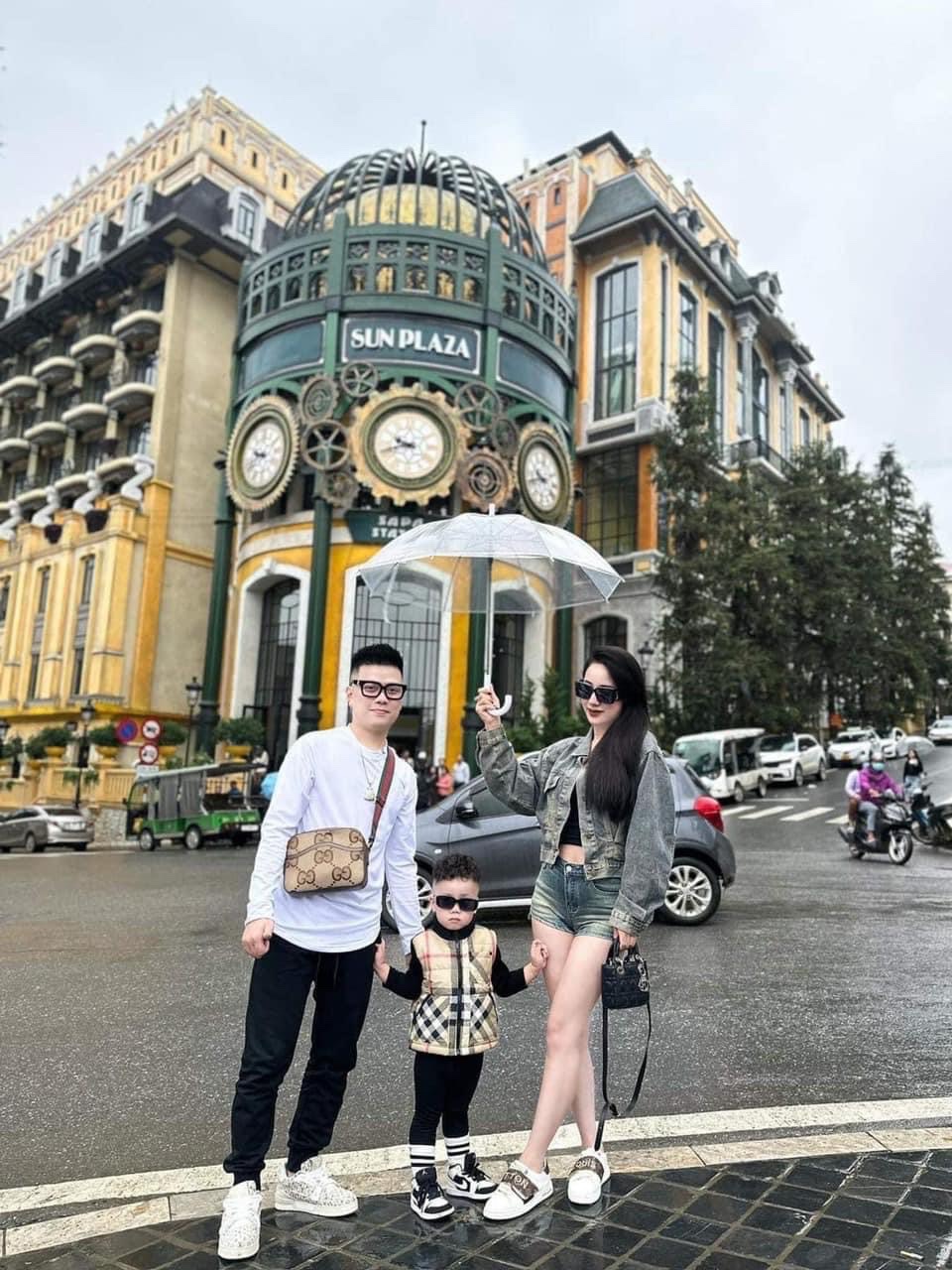 Áo gile phao kẻ bbr cho bé