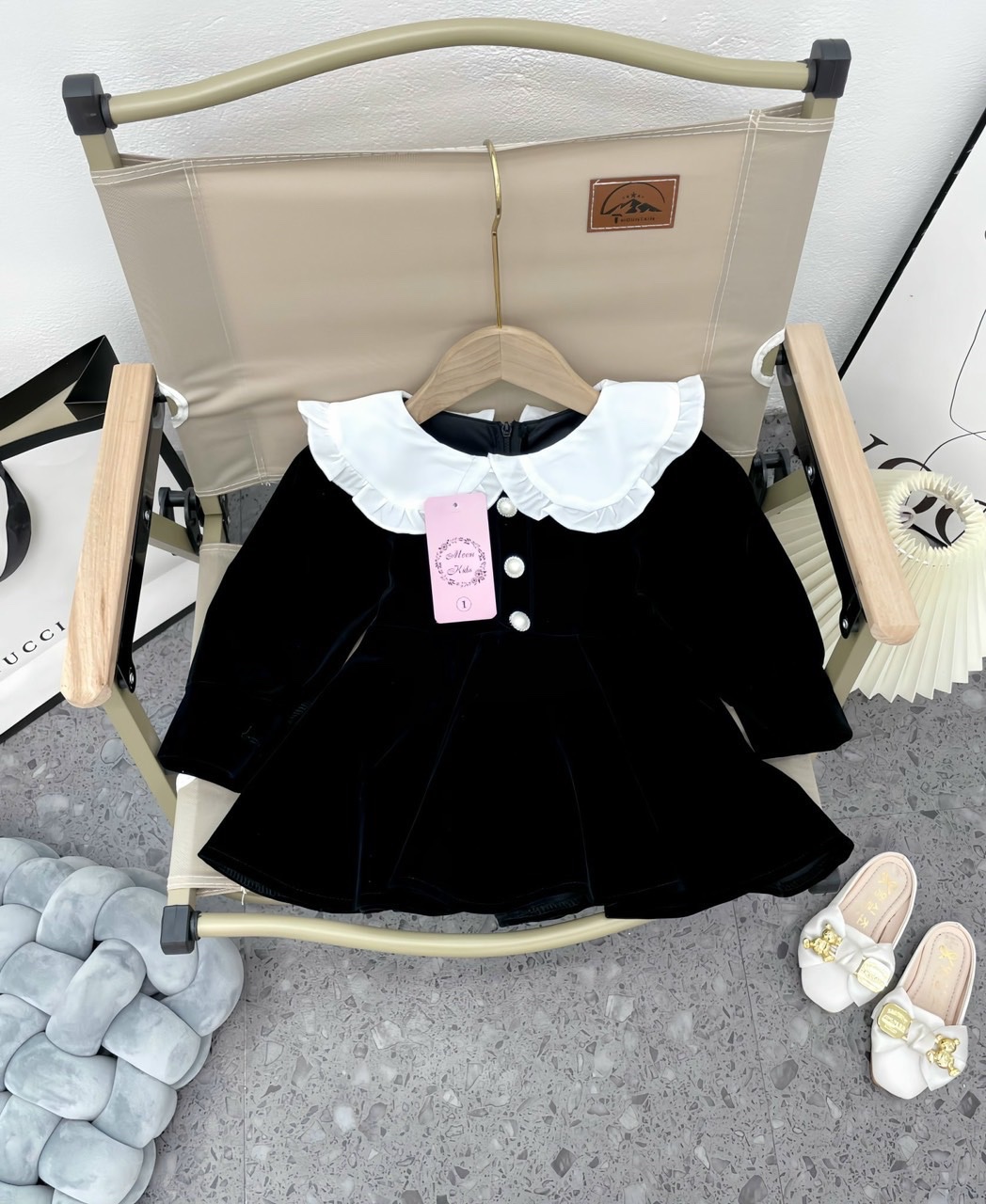 Bg823- váy nhung đen mk cho bé