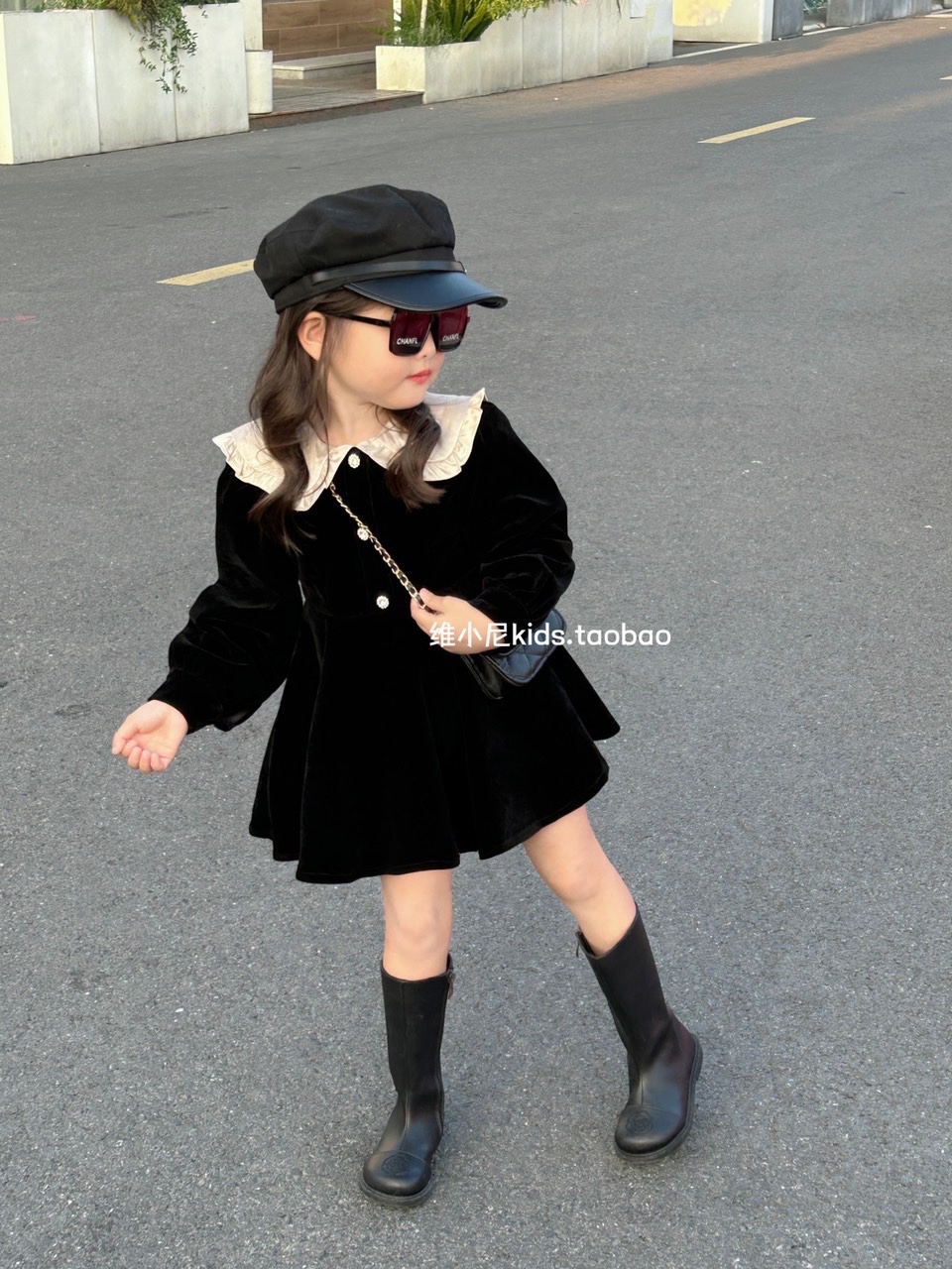 Bg823- váy nhung đen mk cho bé