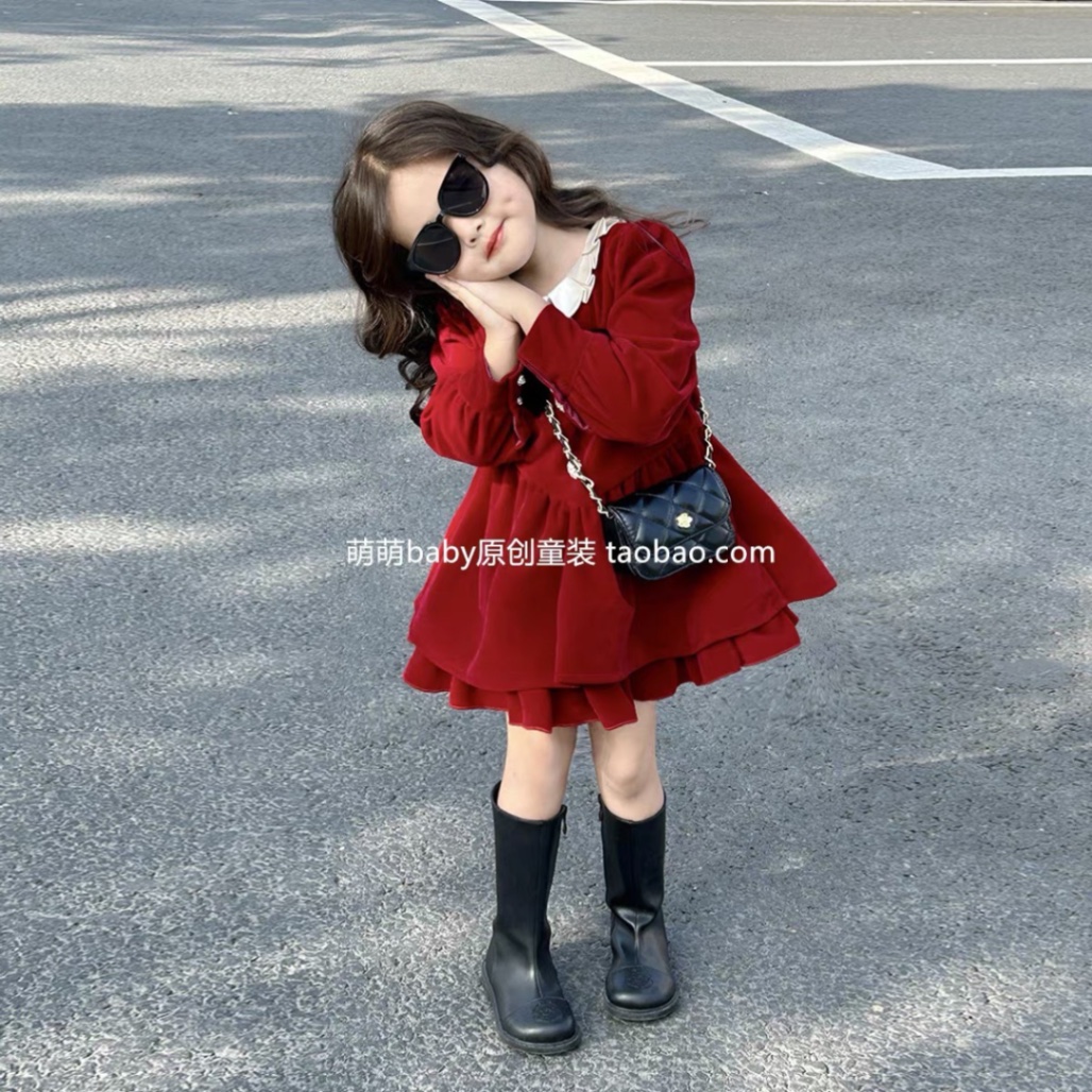 Bg827- váy nhung đỏ 84 bé gái
