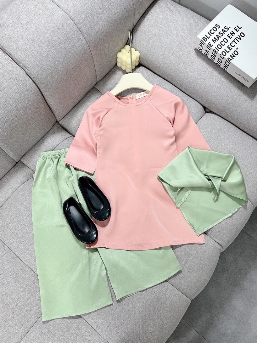 L2 BỘ ÁO DÀI HỒNG BÉ GÁI