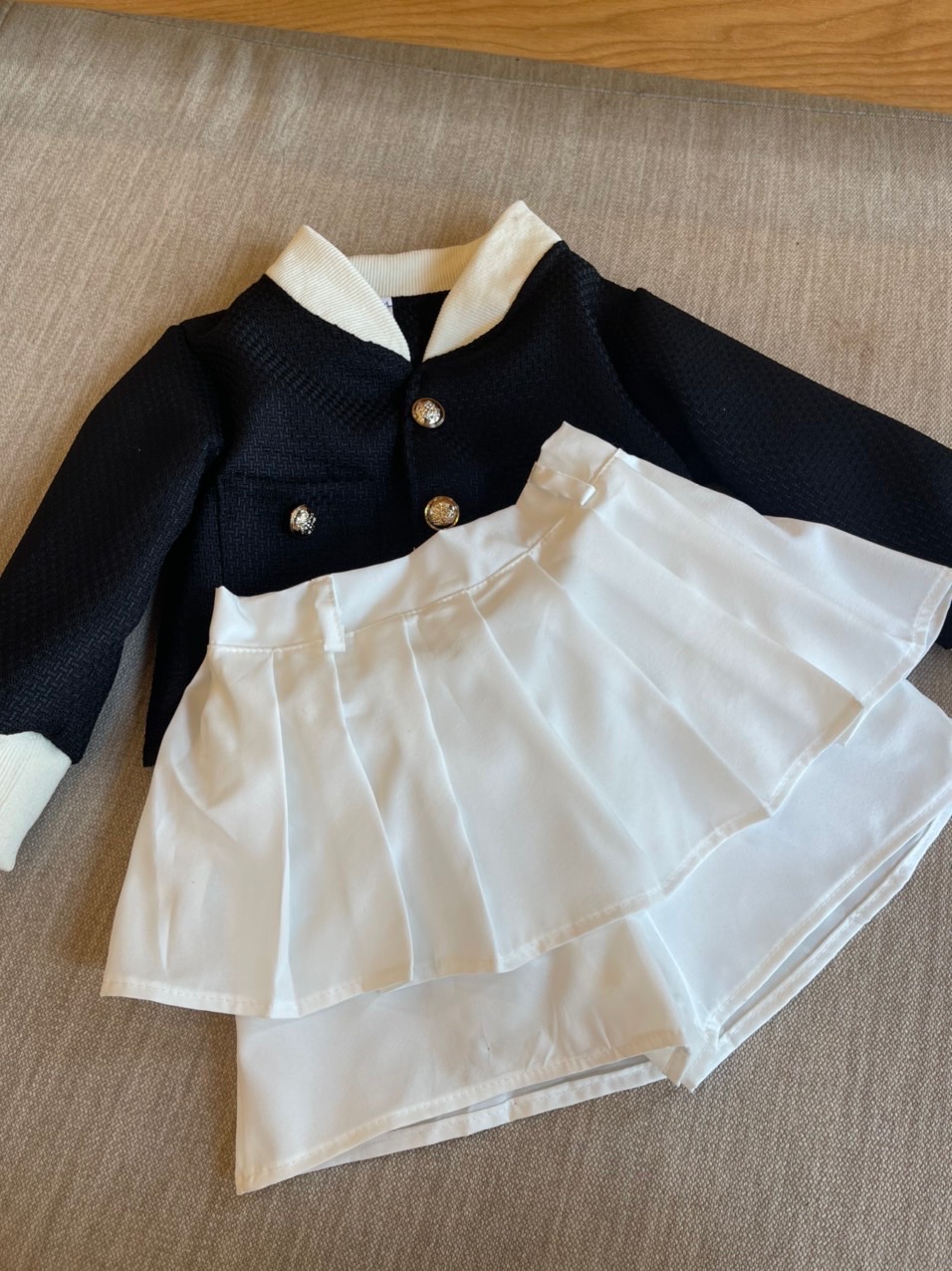 Bg838- sét áo dạ đen crop quần giả váy cho bé