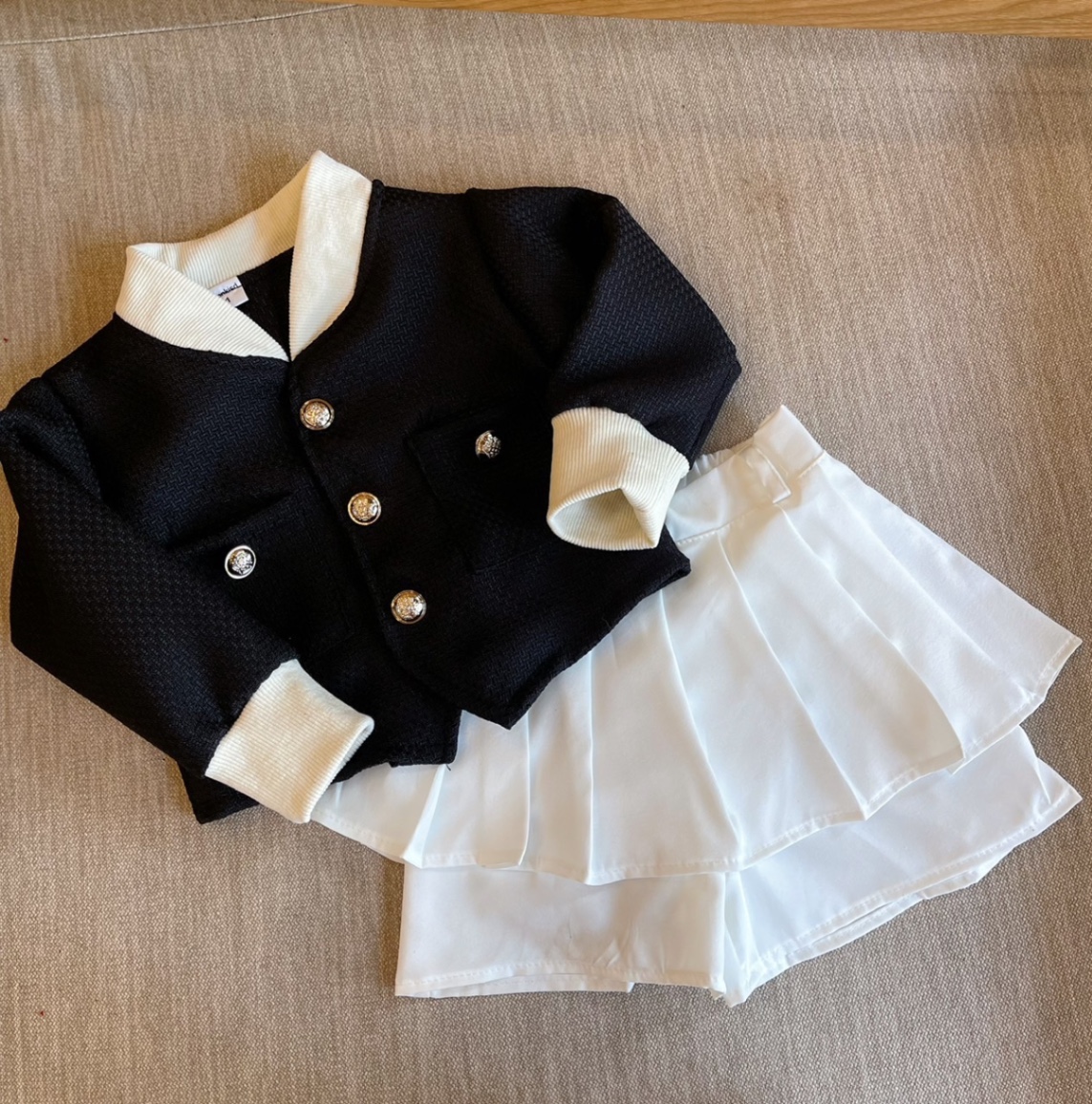 Bg838- sét áo dạ đen crop quần giả váy cho bé