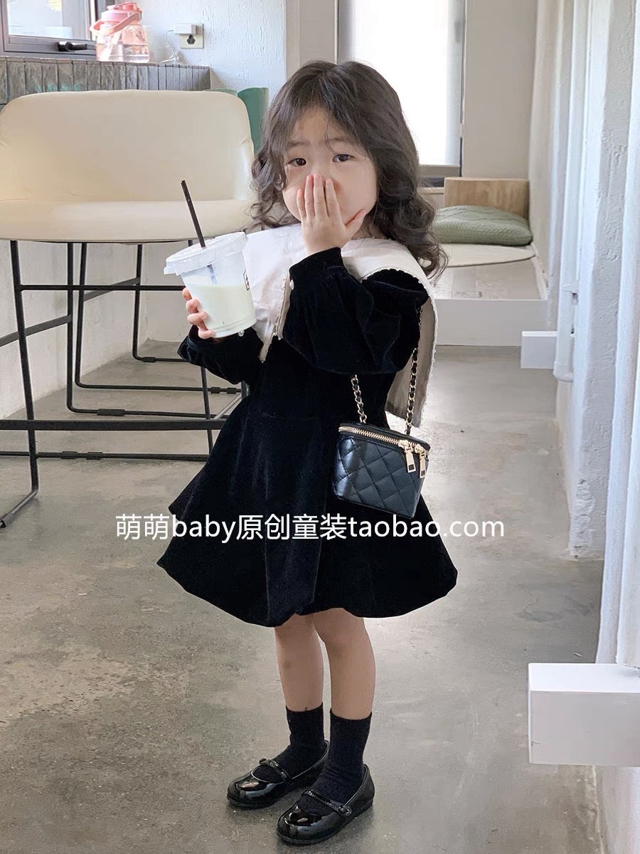 Bg851- váy nhung đen bồng cổ trằng rời cho bé