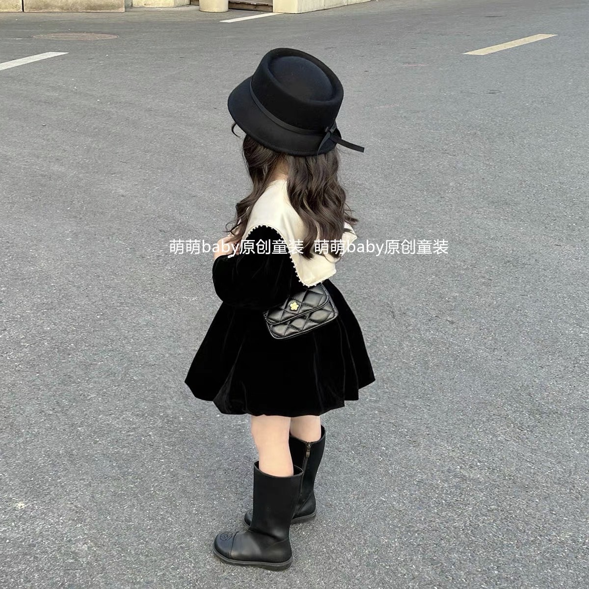 Bg851- váy nhung đen bồng cổ trằng rời cho bé