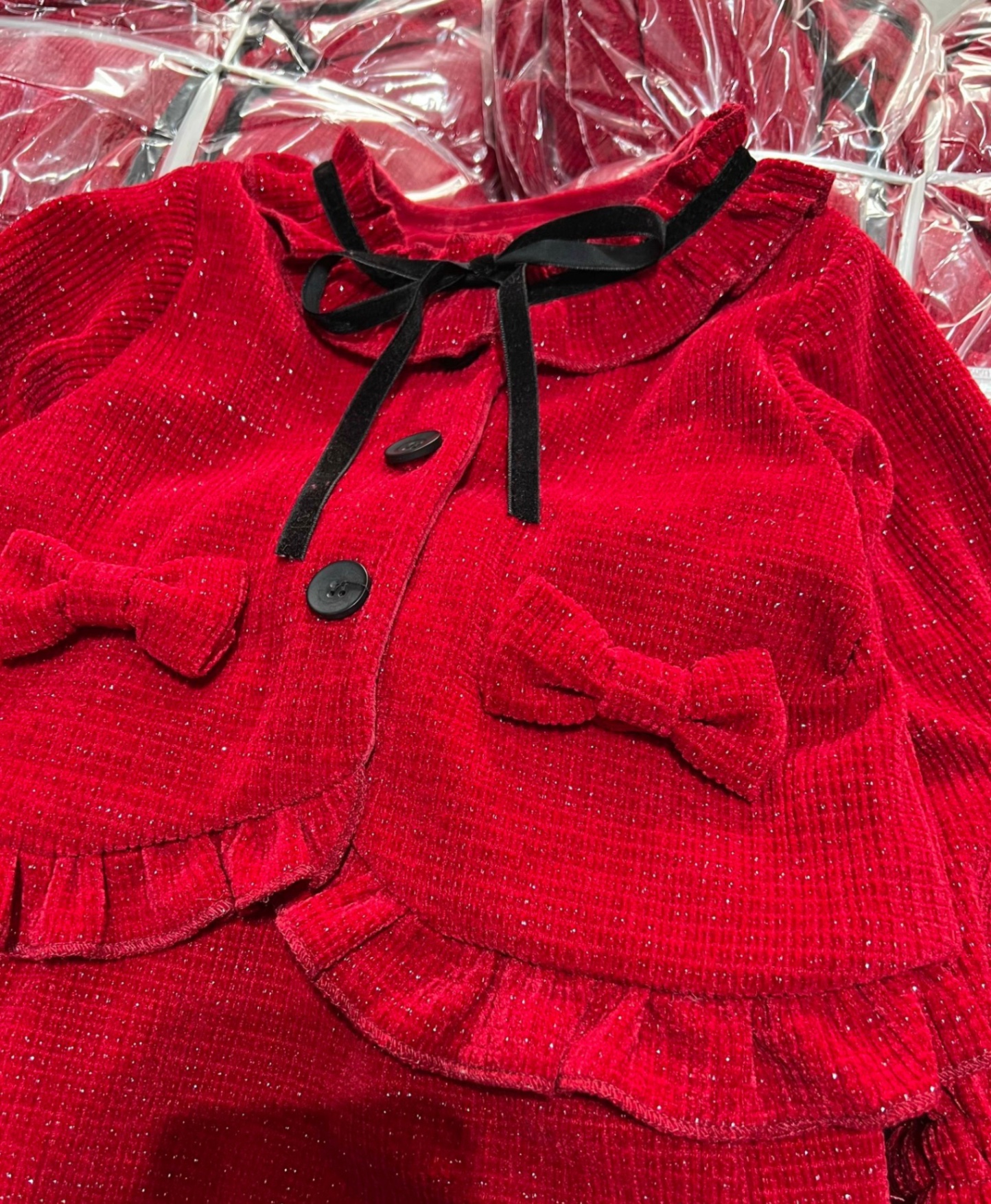Sét nhung kim tuyến đỏ kèm bờm ( hàng shop)