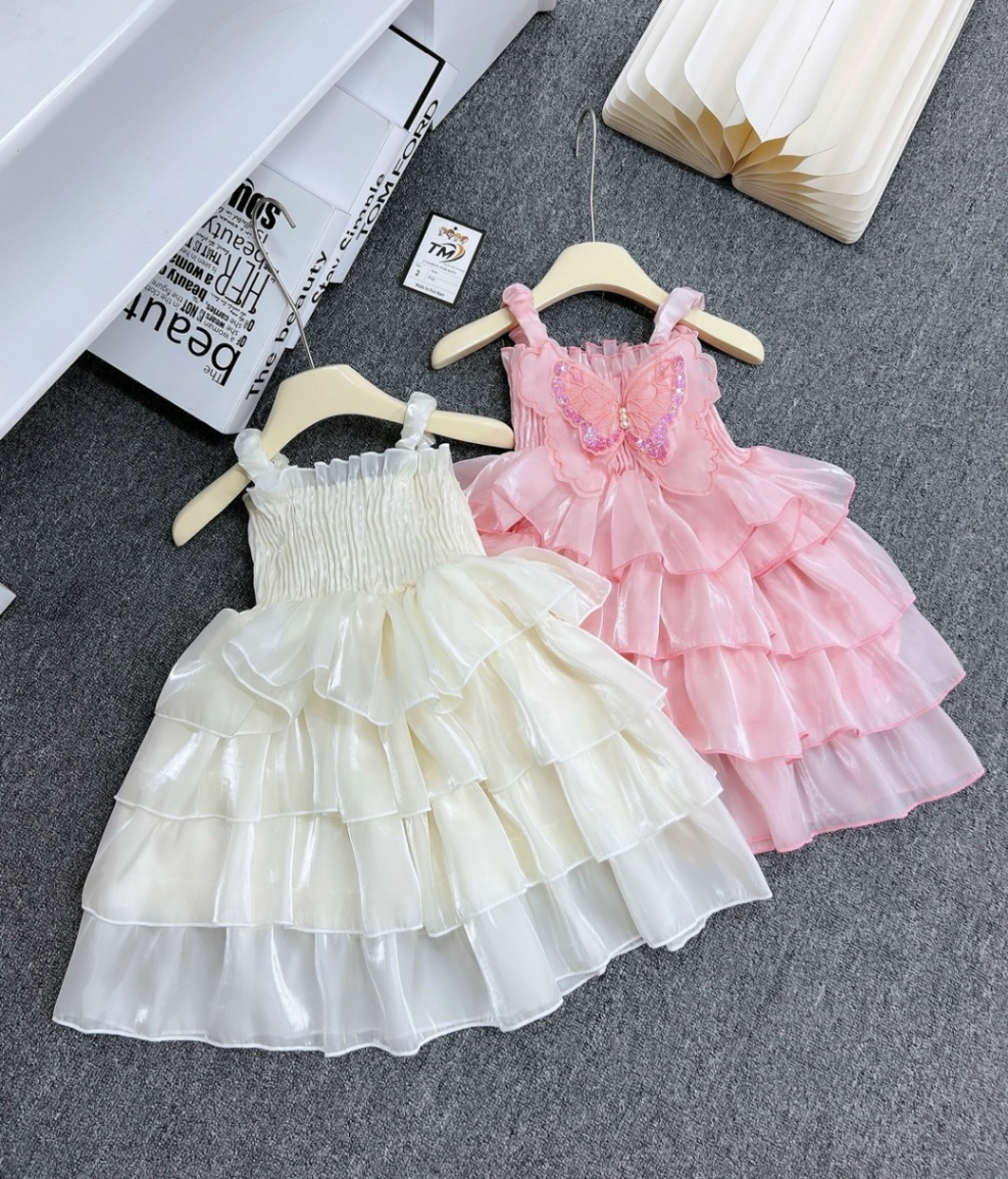 Váy 2 dây tơ bóng cánh bướm cho bé