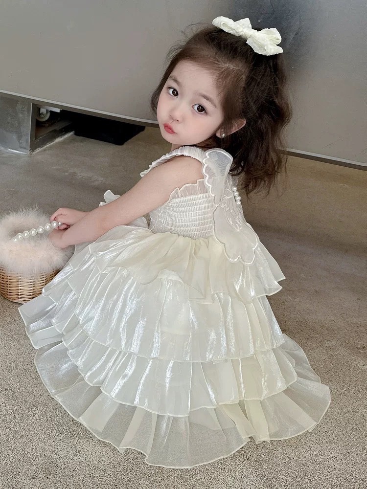 Váy 2 dây tơ bóng cánh bướm cho bé