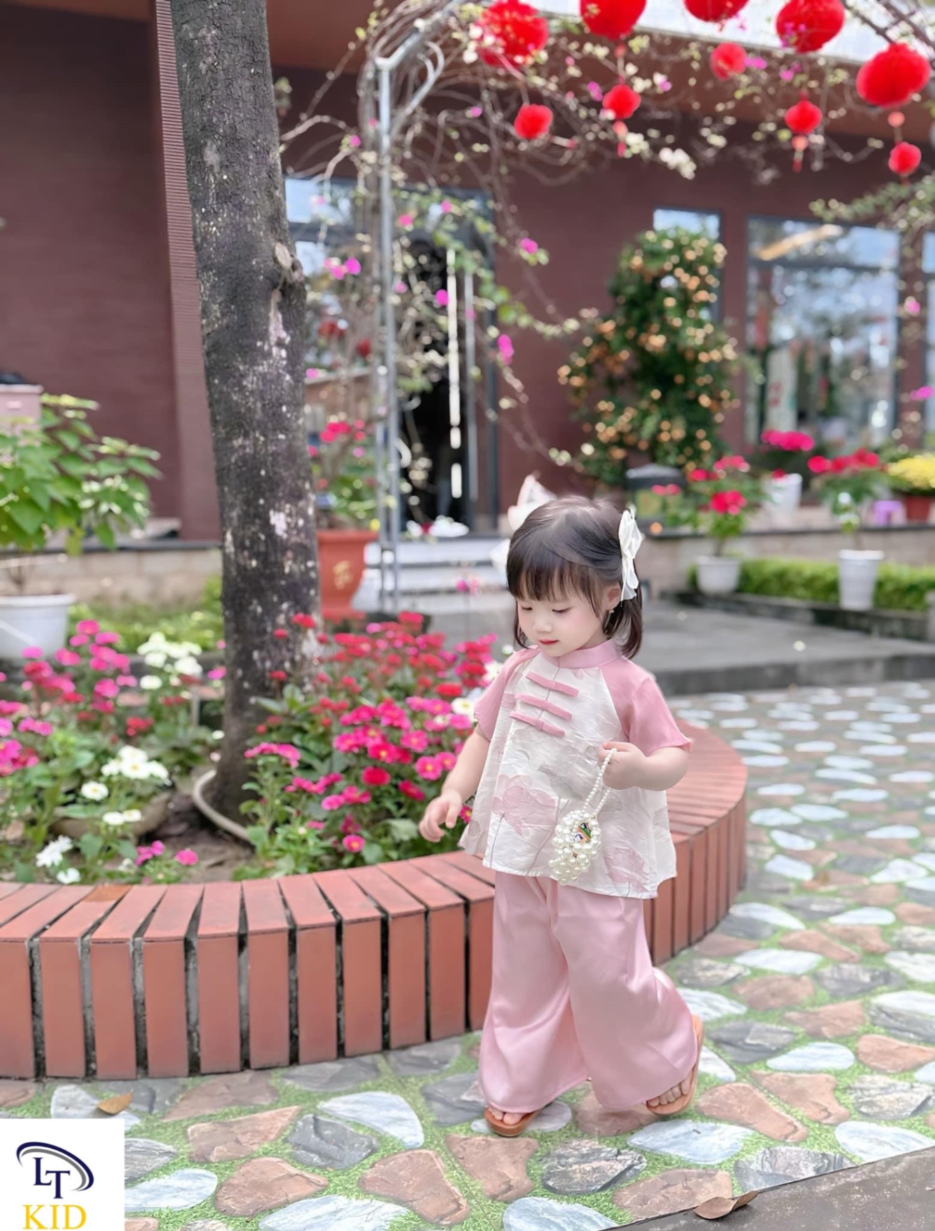 G34- bộ bà ba hoa sen lt cho bé gái