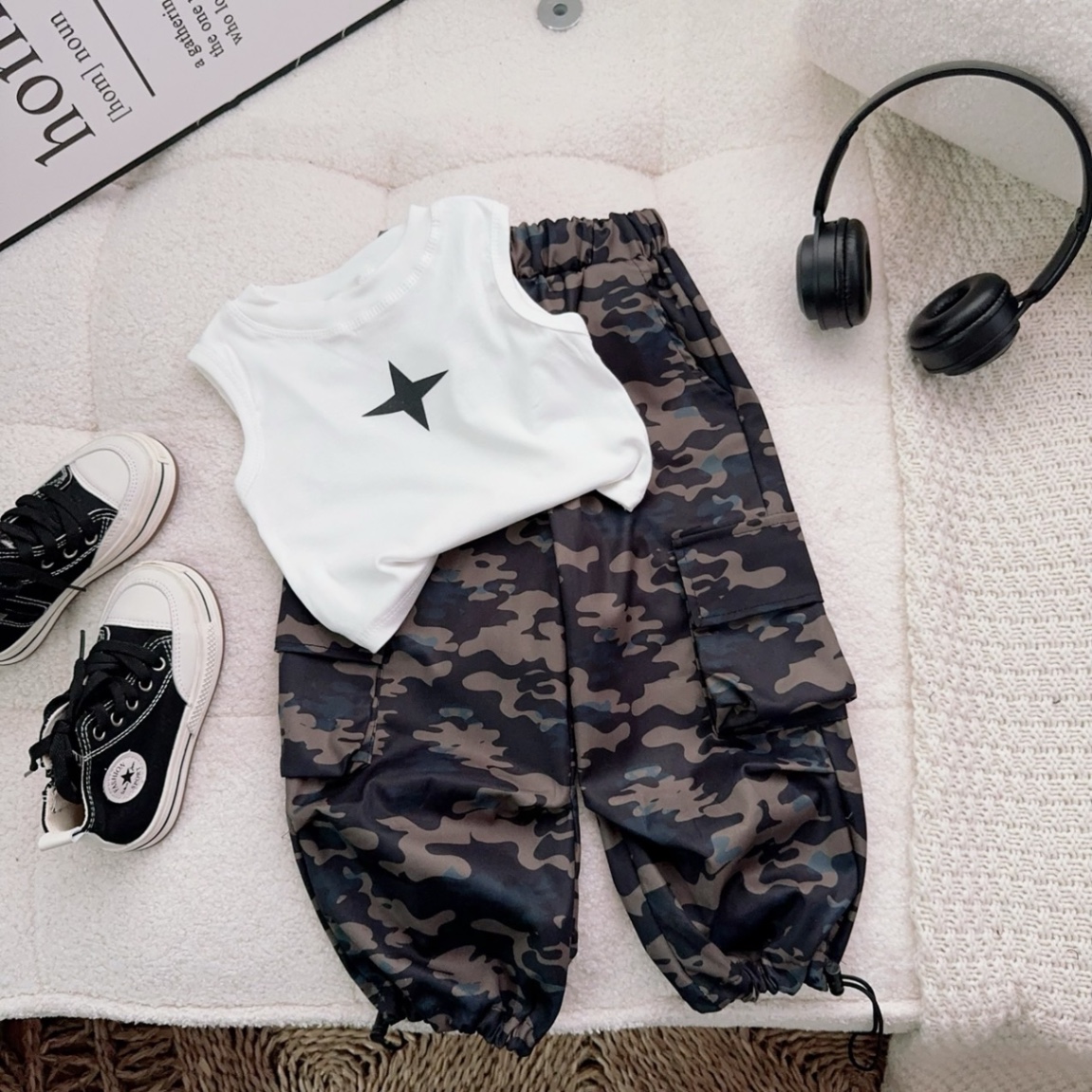 G43- áo tắng croptop quần hiphop rằn ri cho bé
