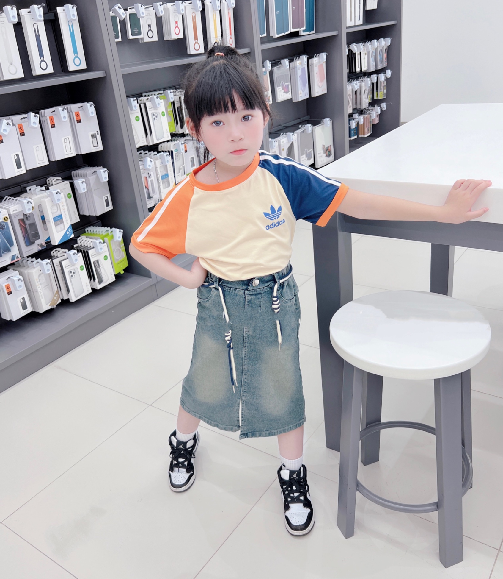 G48- sét bộ áo d…a.s cv bò bé gái