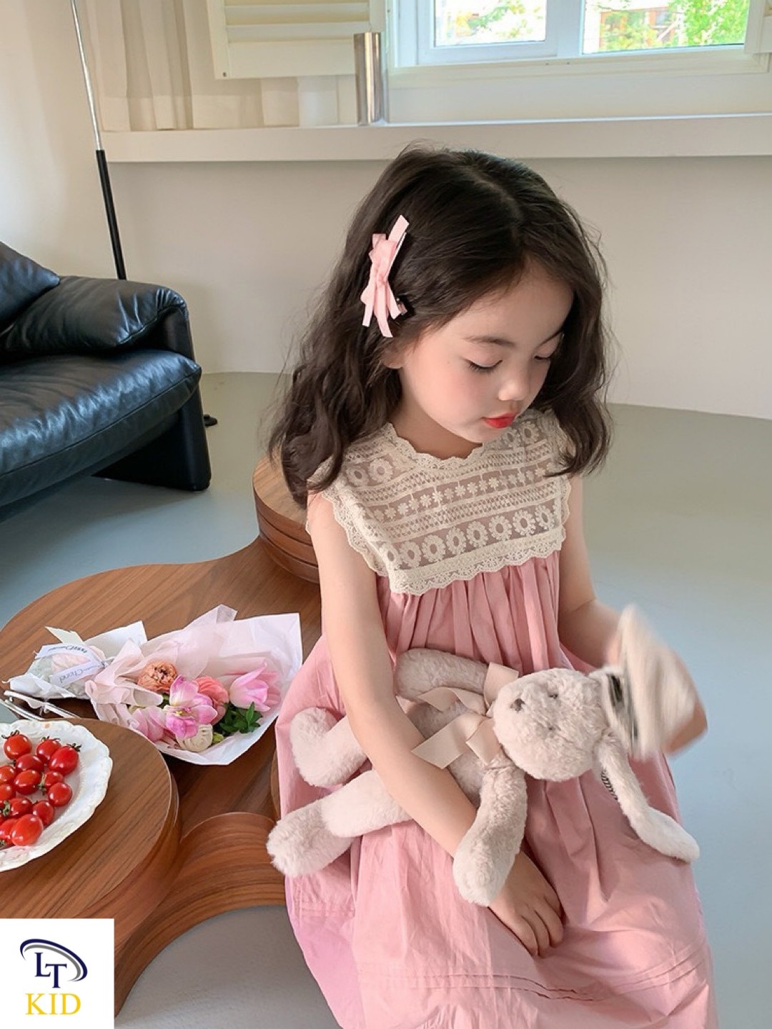 G50 váy hồng phối ren bé gái
