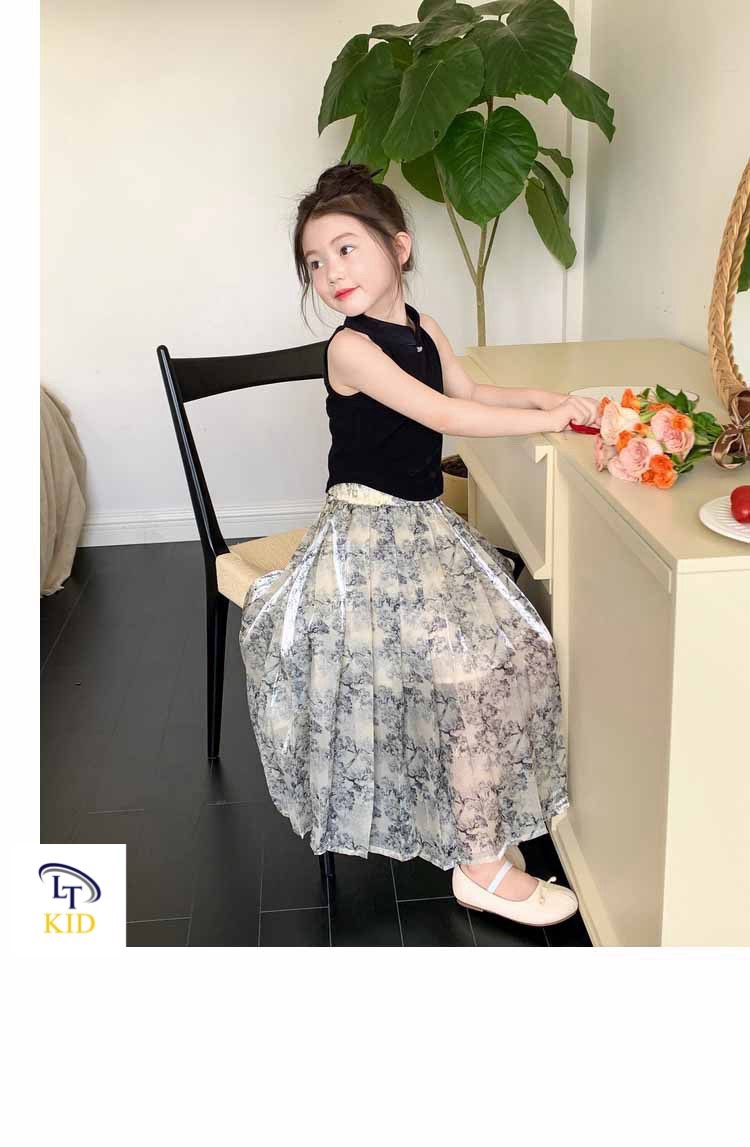 Sét áo đen cổ yếm cv voan bé gái