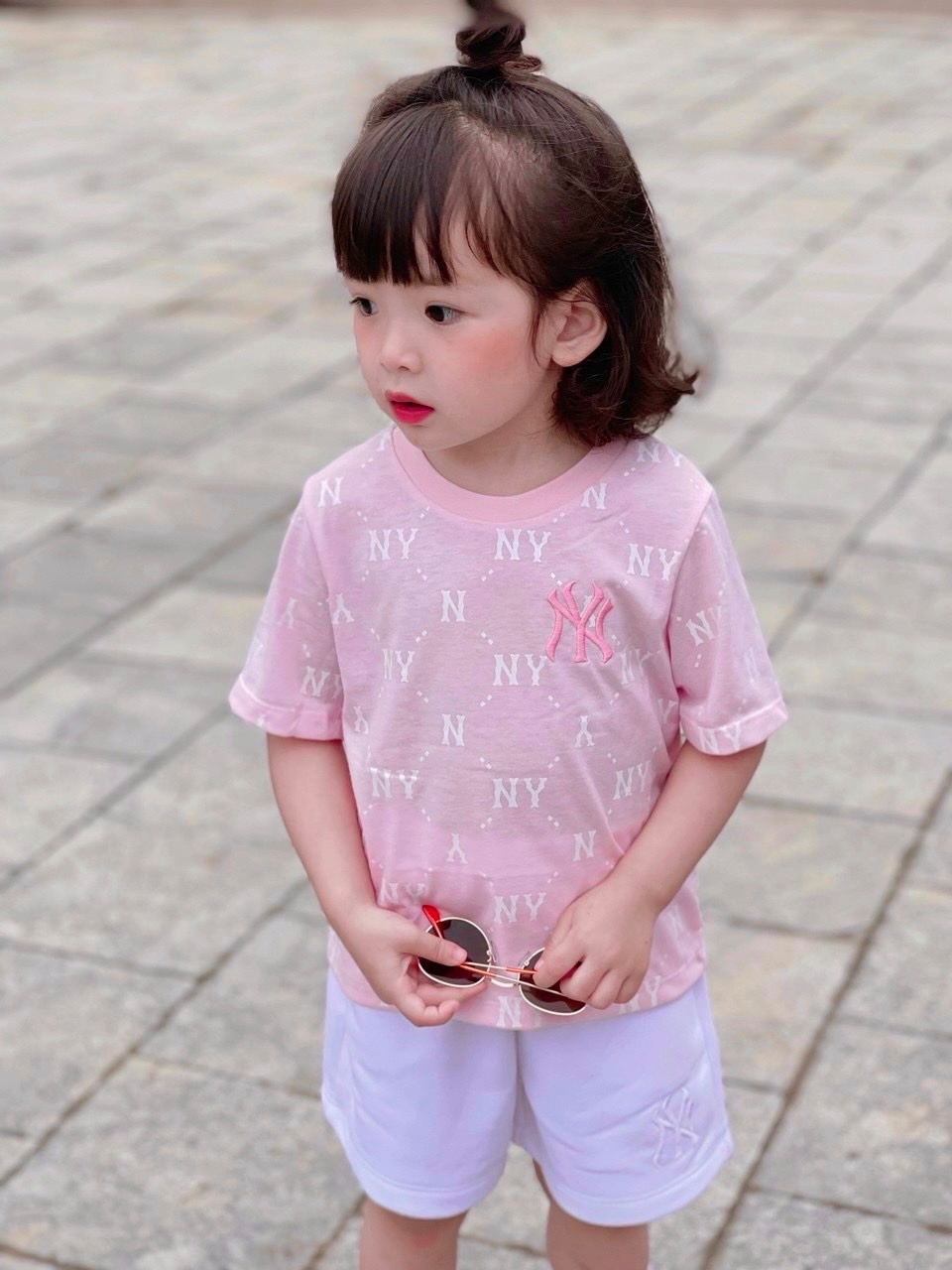 Sét áo ny áo in tràn hồng trắng cho bé gái