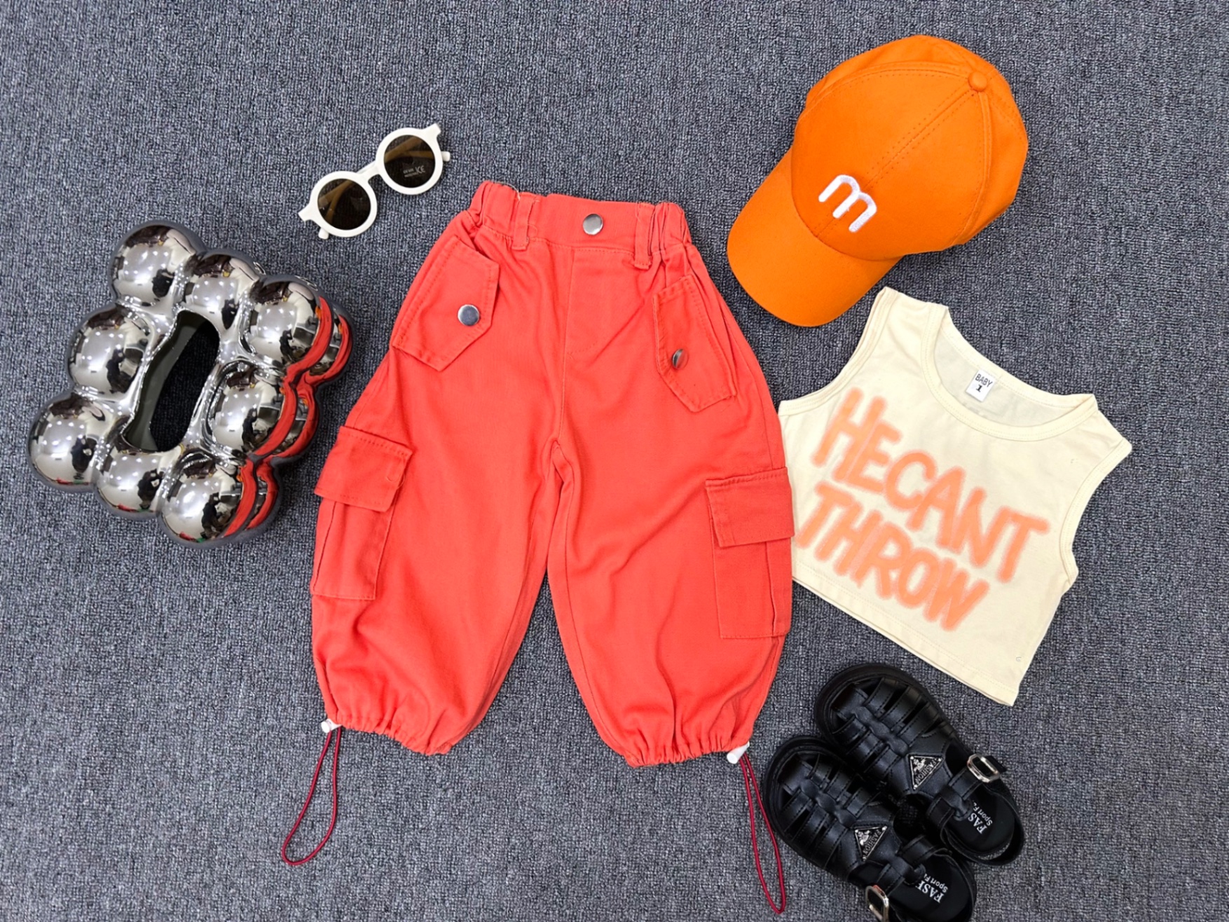 sét 3 chi tiết cam croptop kèm mũ cho bé