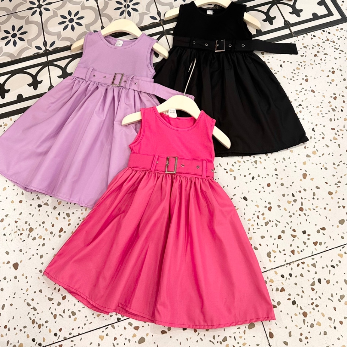 Váy cotton phối thân thô đai eo bé gái