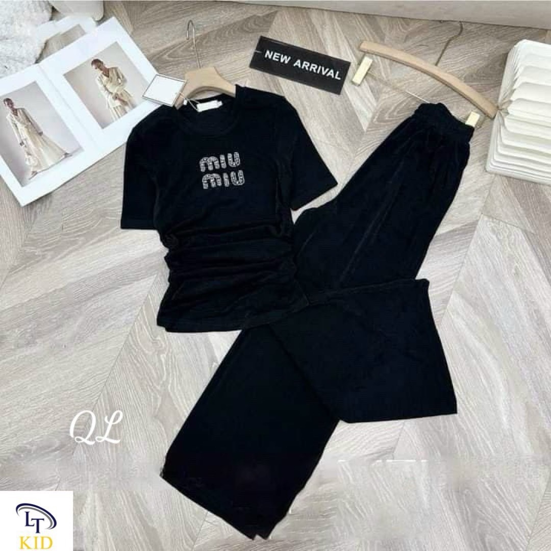 Sét bộ miu đính đá đen cho bé