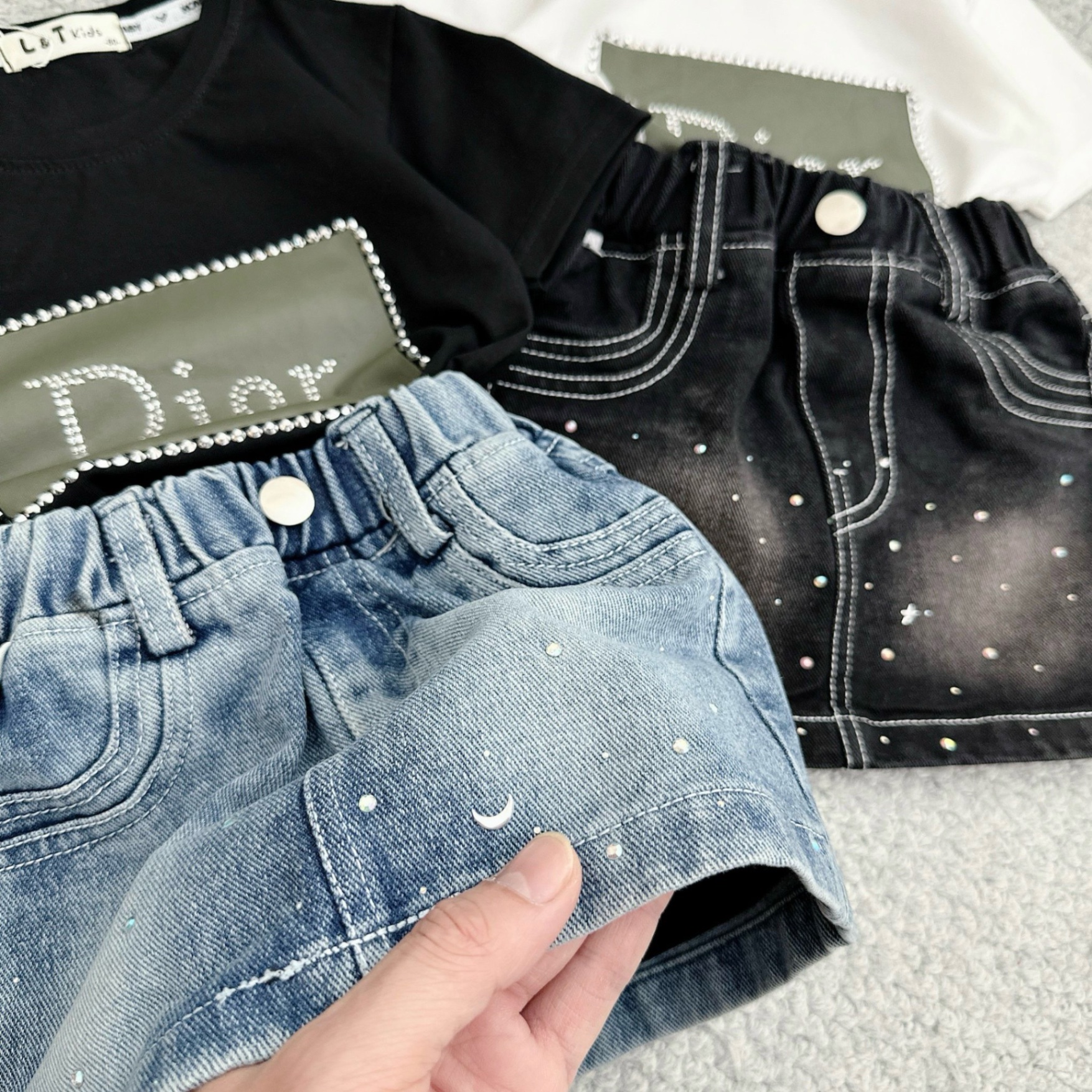 Bộ áo dì o croptop viền đá cv bò bé gái