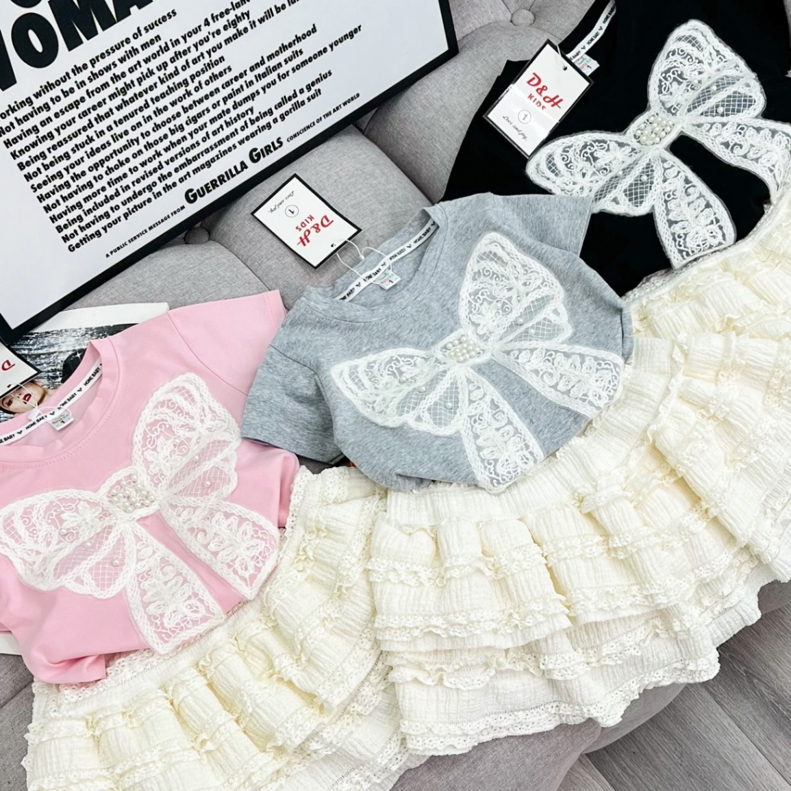 Sét bộ áo nơ đính ngọc cv ren tầng bé gái