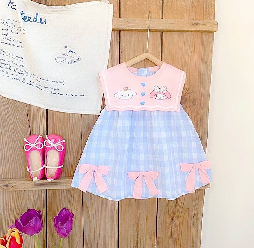 Váy caro xanh cổ hồng bé gái