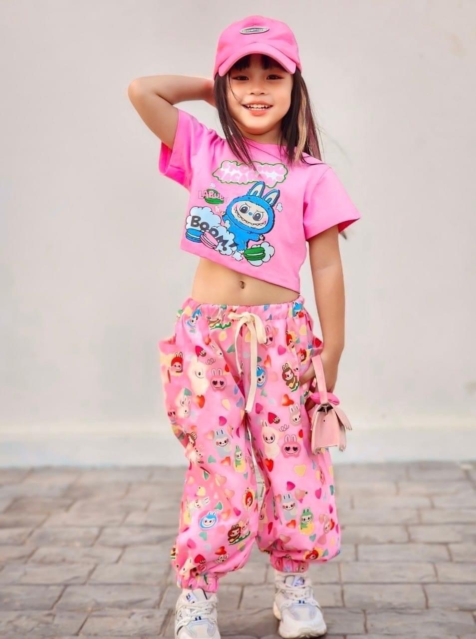 Sét 3 chi tiết bộ hồng quần bo ống bé gái