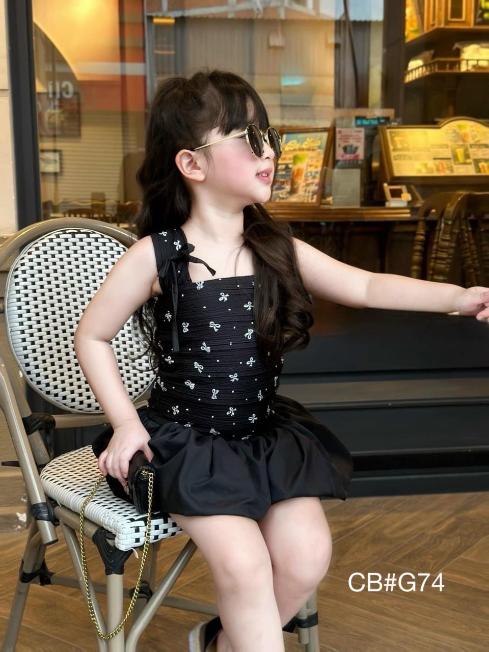 Sét váy 2 dây hình nơ in tràn thân dưới bồng cho bé