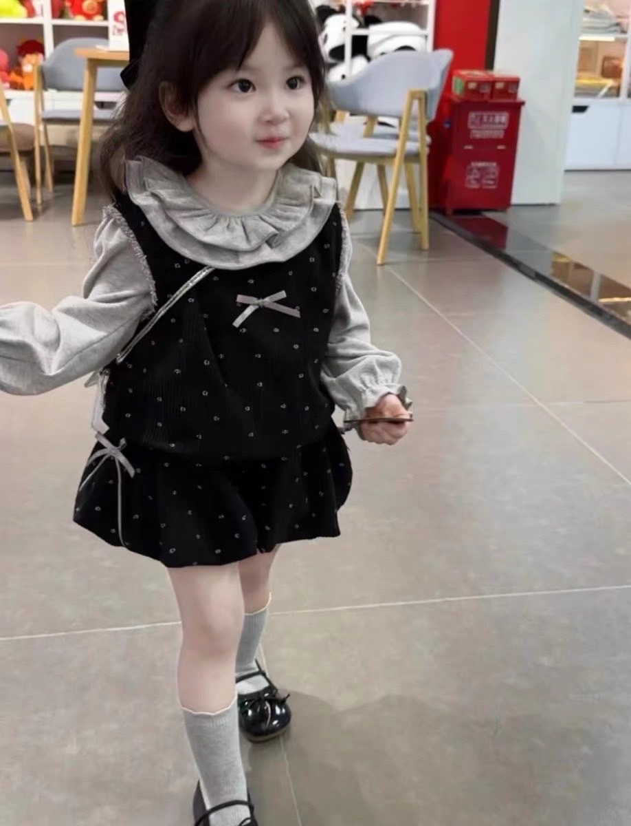 Sét 3 chi tiết áo ghi dài tay quần bí đen cho bé